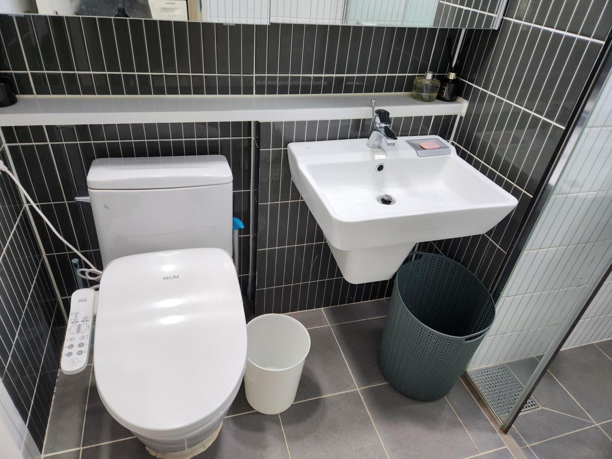 Daegu Star B&B Dsr Hotel Lily Guestroom Quarto foto